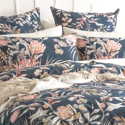 Midnight Waratah Cotton Quilt Cover Set