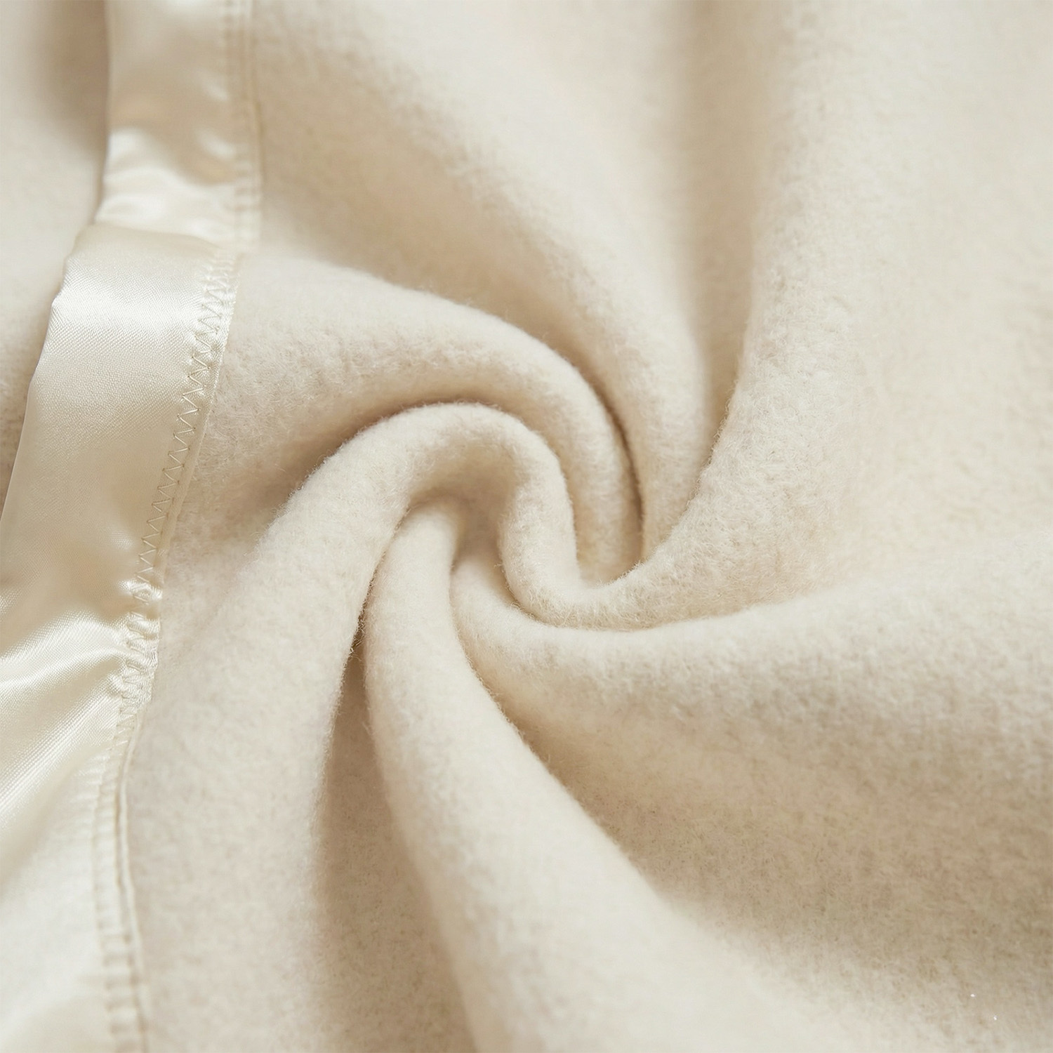 Fenric Merino Wool Blanket