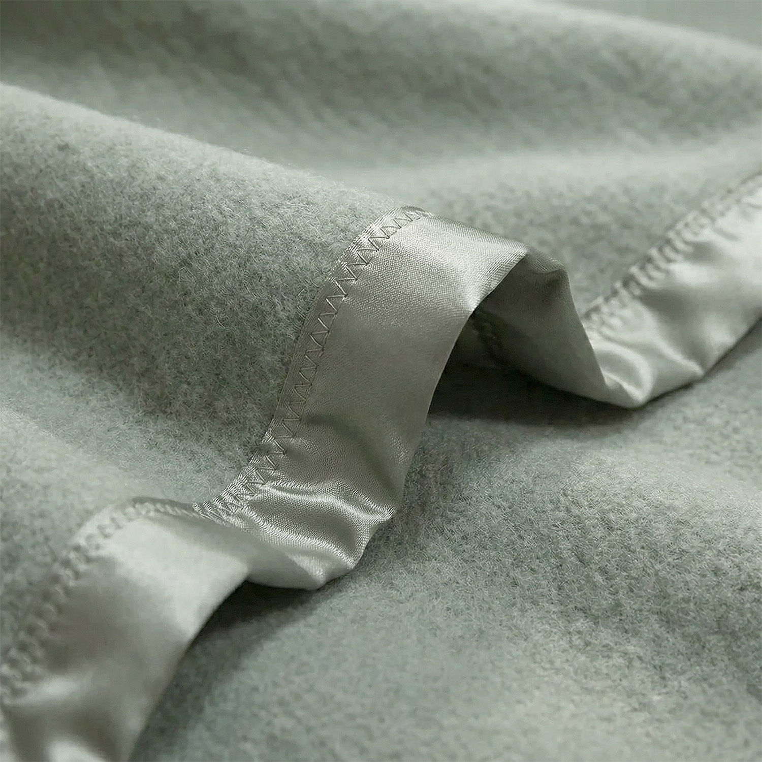 Fenric Merino Wool Blanket