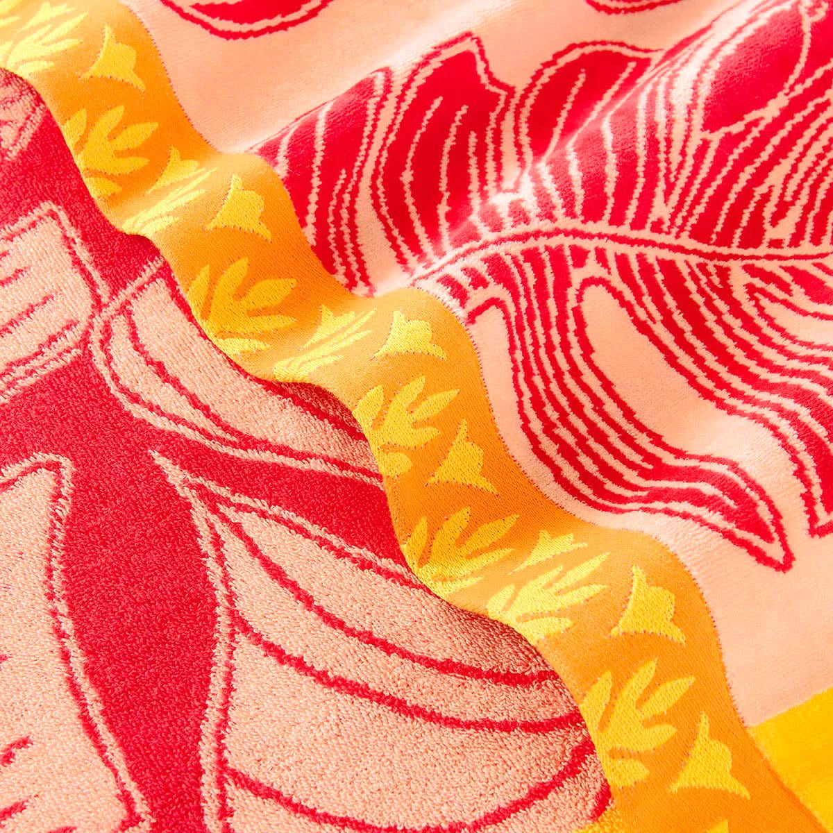 Macaw Cotton Beach Towel