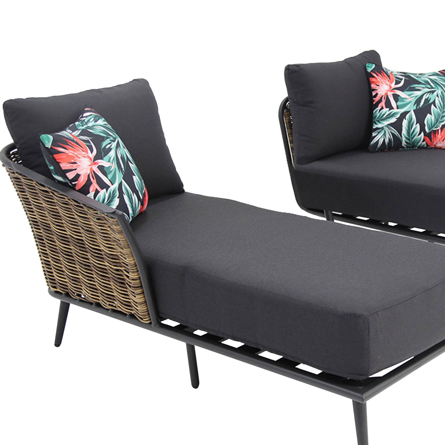 Ivor Metal Sun Lounges