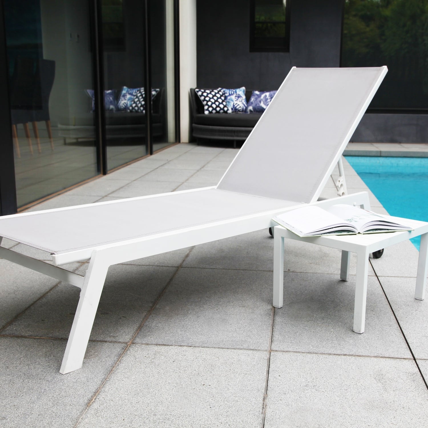 2 Piece Eaglemont Sun Lounge & Table Set