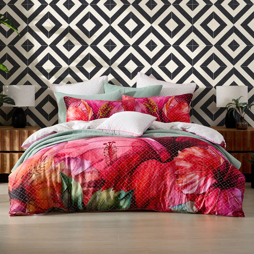 Hibiscus Hue Cotton Sateen Quilt Cover Set