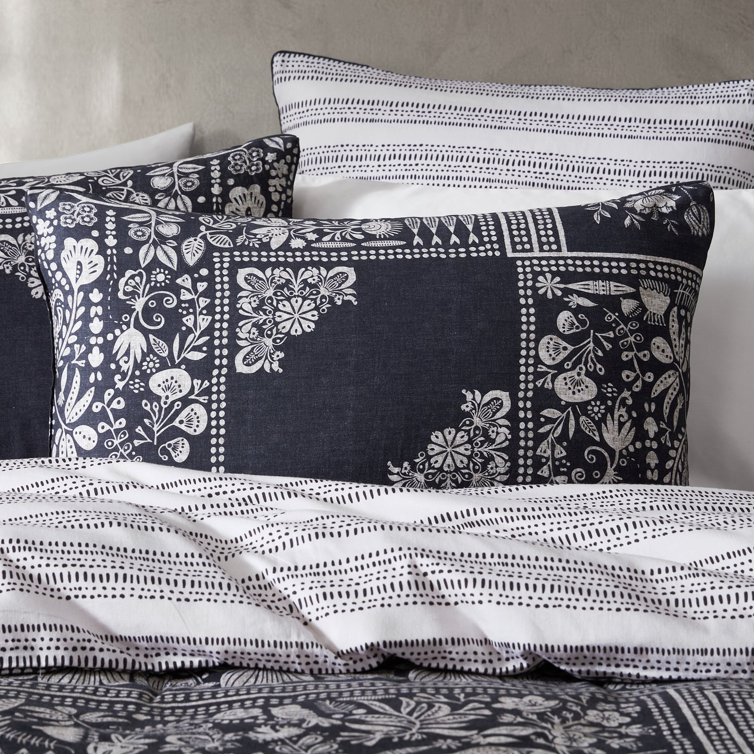 Ebony Cotton Sateen Quilt Cover Set