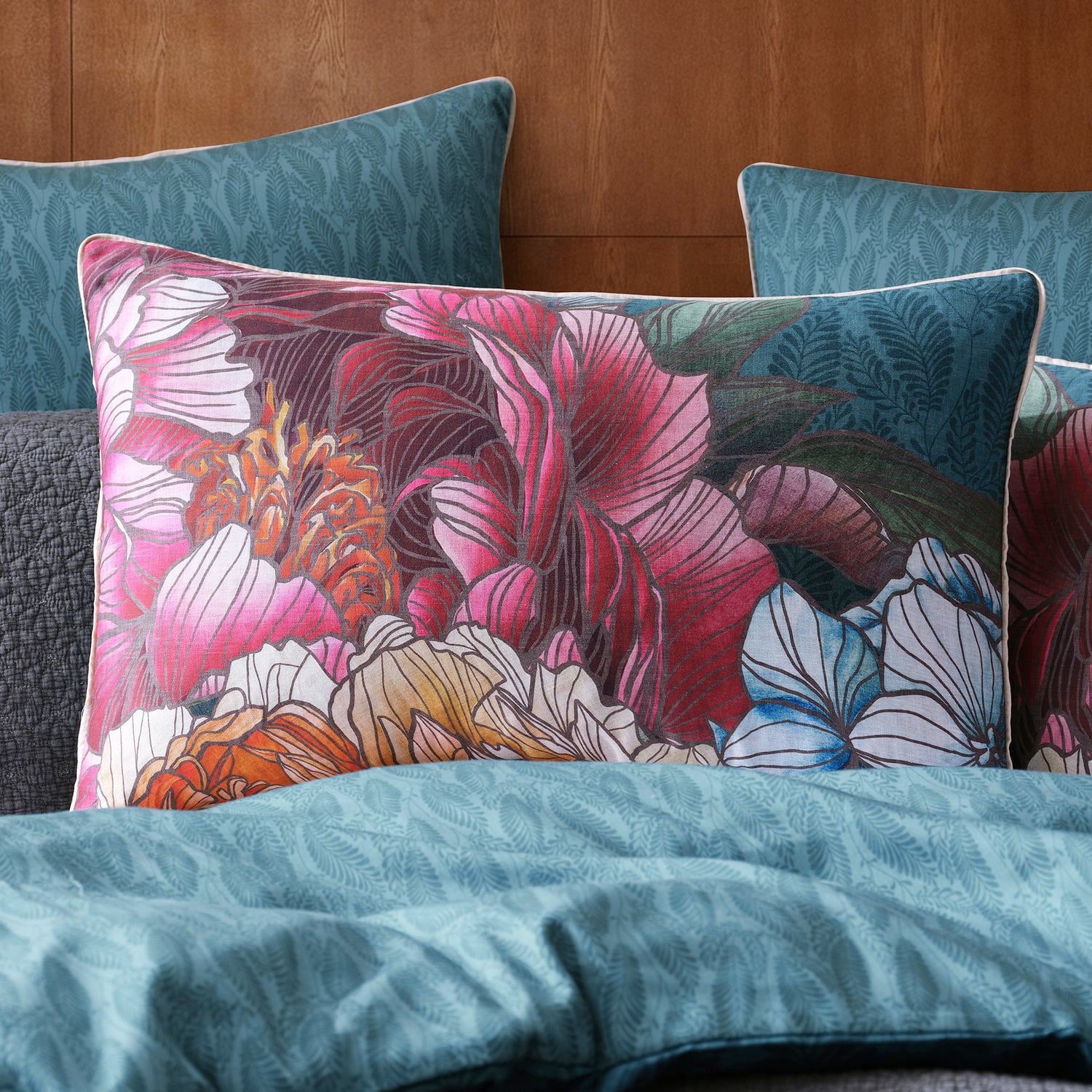 Bloomscape Cotton Sateen Quilt Cover Set