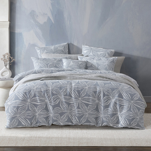 Skylar Yarn-Dyed Cotton Boucle Quilt Cover Set