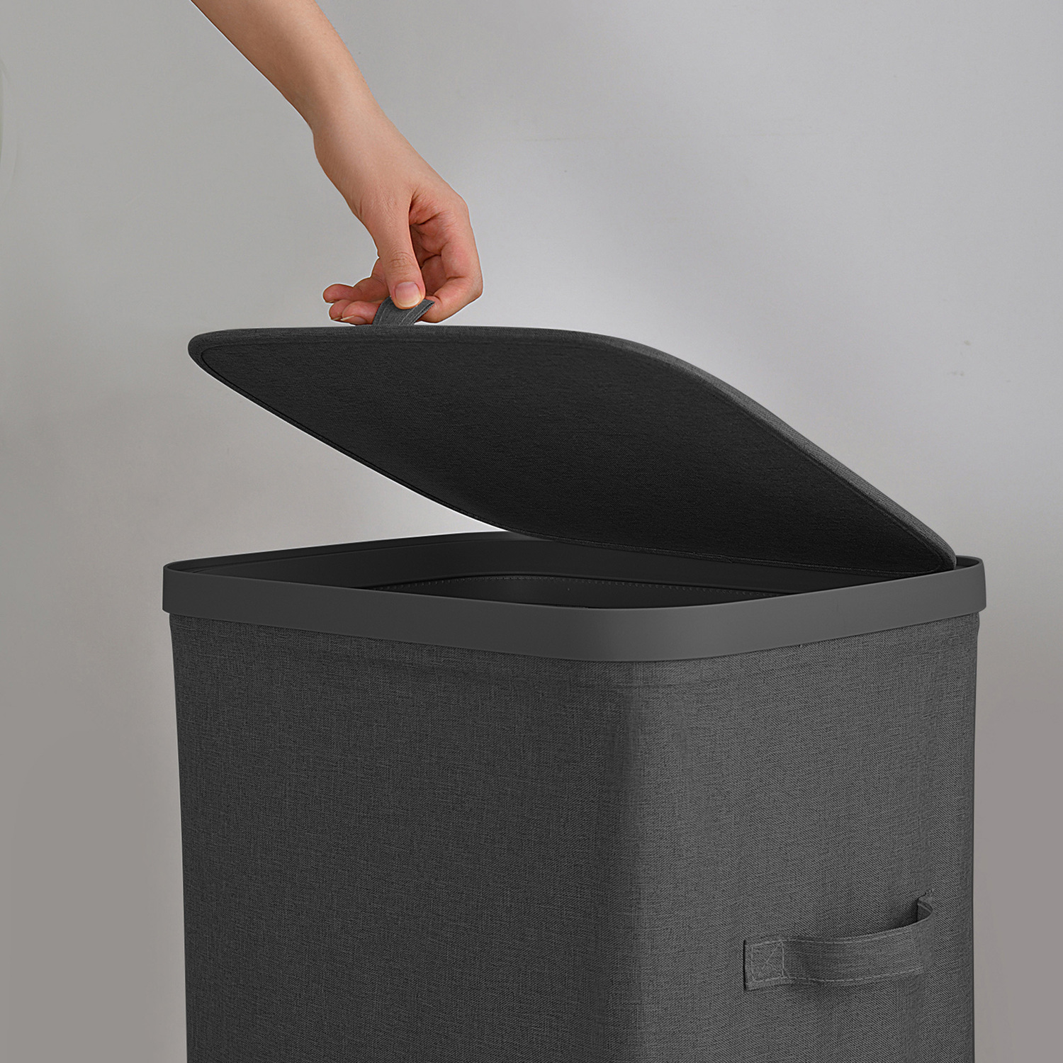 Titus-Foldable-Laundry-Hamper