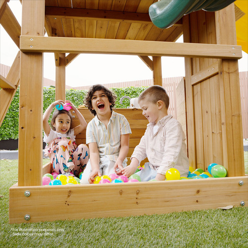 Alfortville Play Centre with Slide