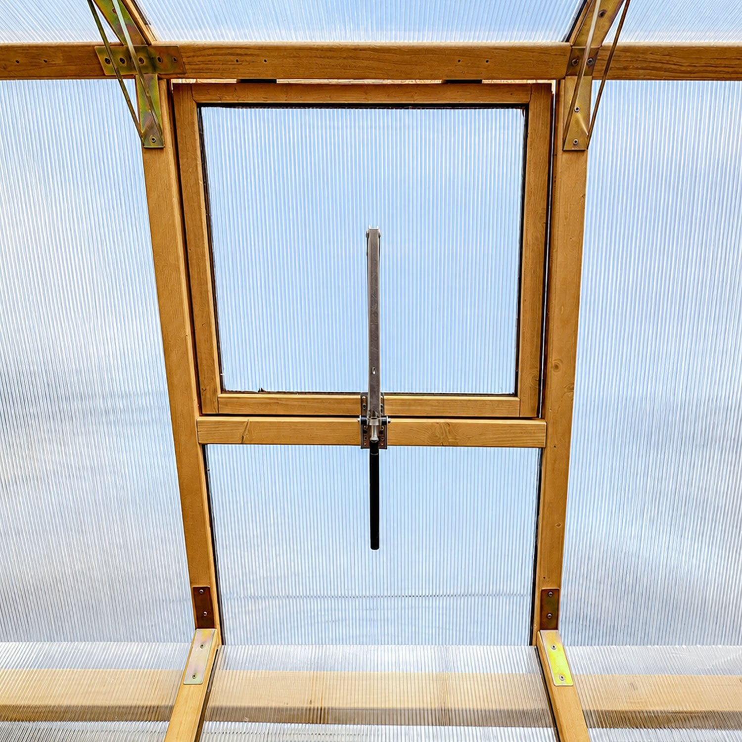 263 x 152cm Asher Fir Wood & Polycarbonate Greenhouse