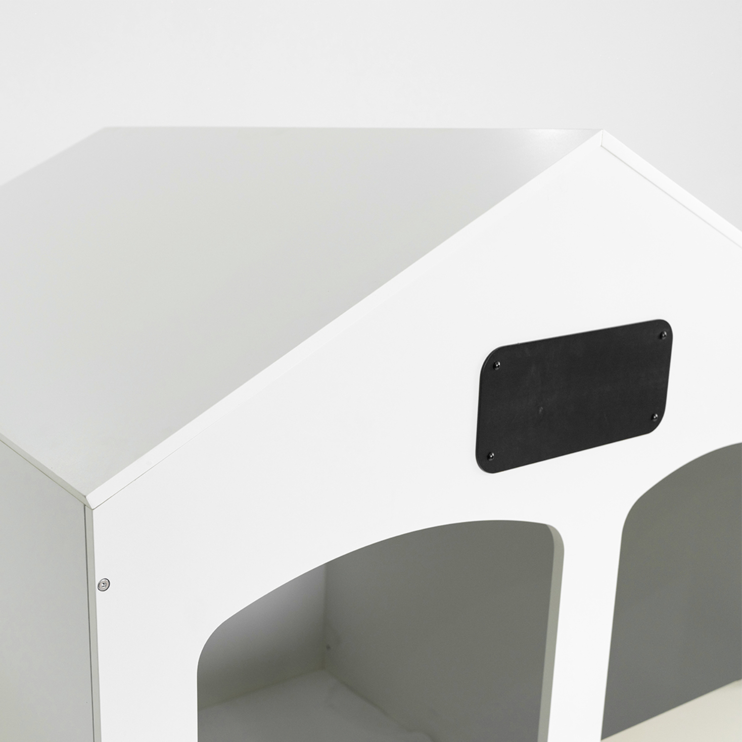 Bettina Cubby House
