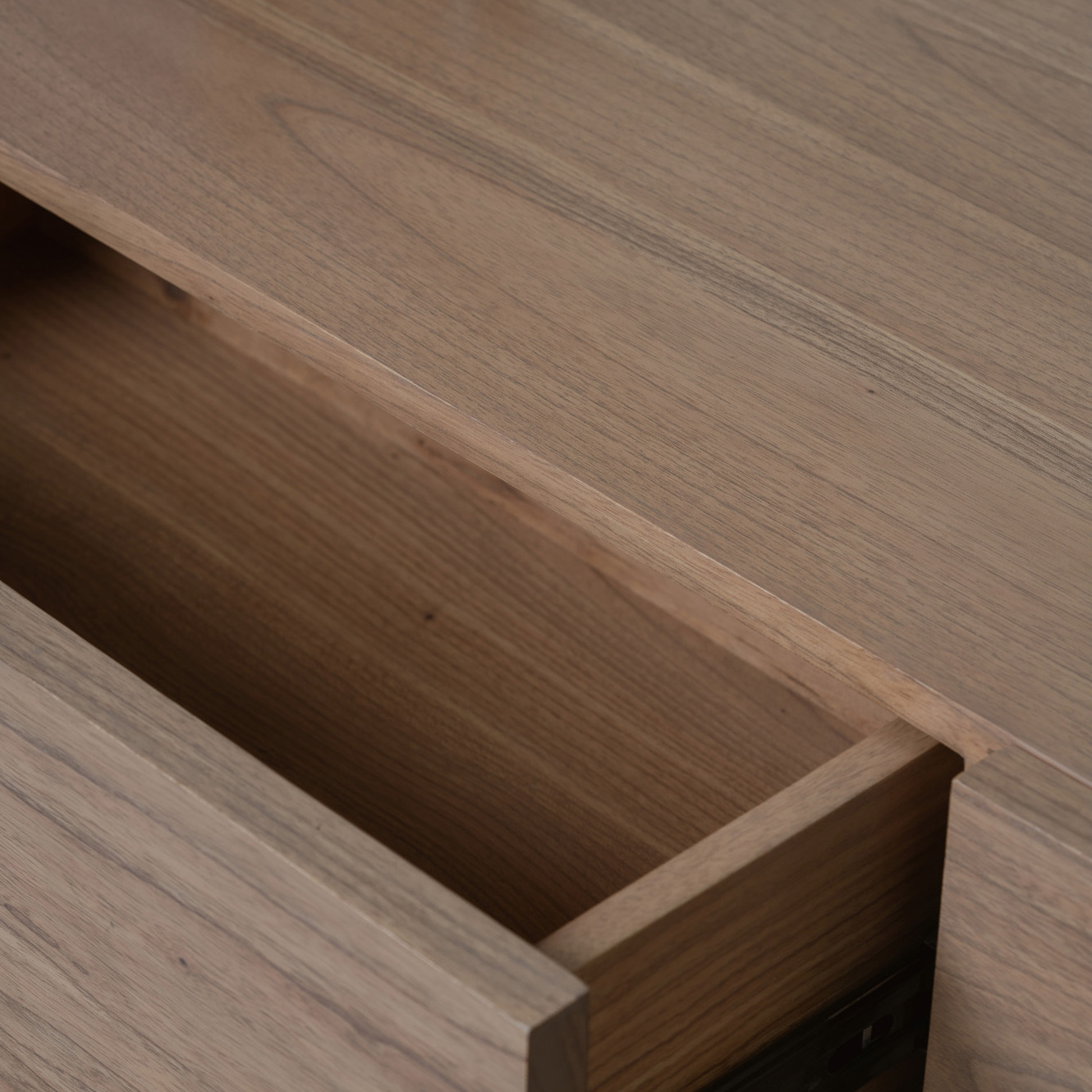 Oswin-2-Door-2-Drawer-Entertainment-Unit
