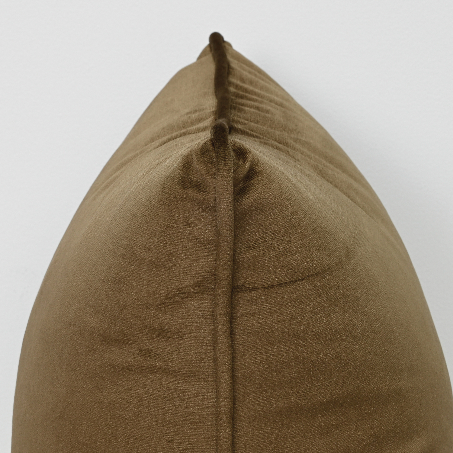 Laine-Piped-Square-Velvet-Cushion-DDCL