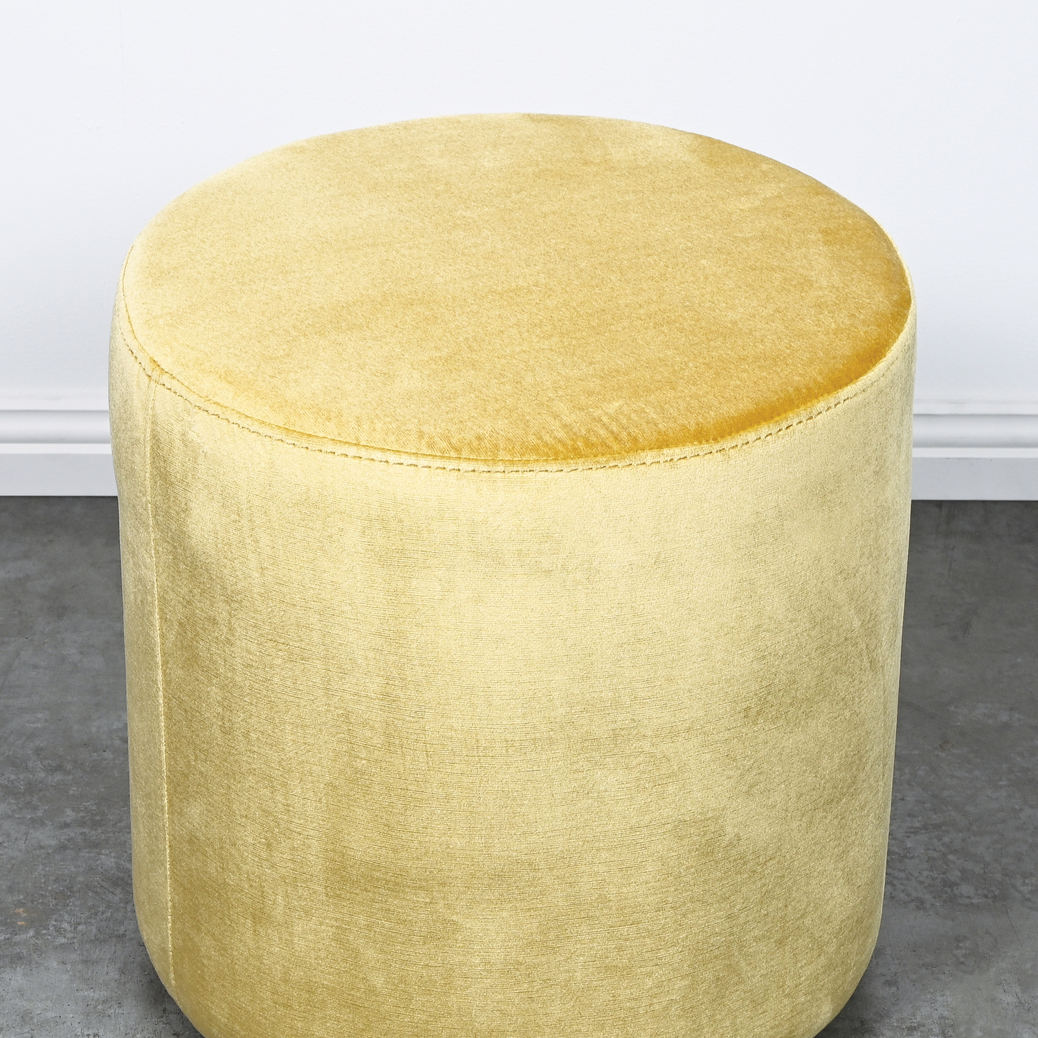 Smith-Velvet-Ottoman-DDO