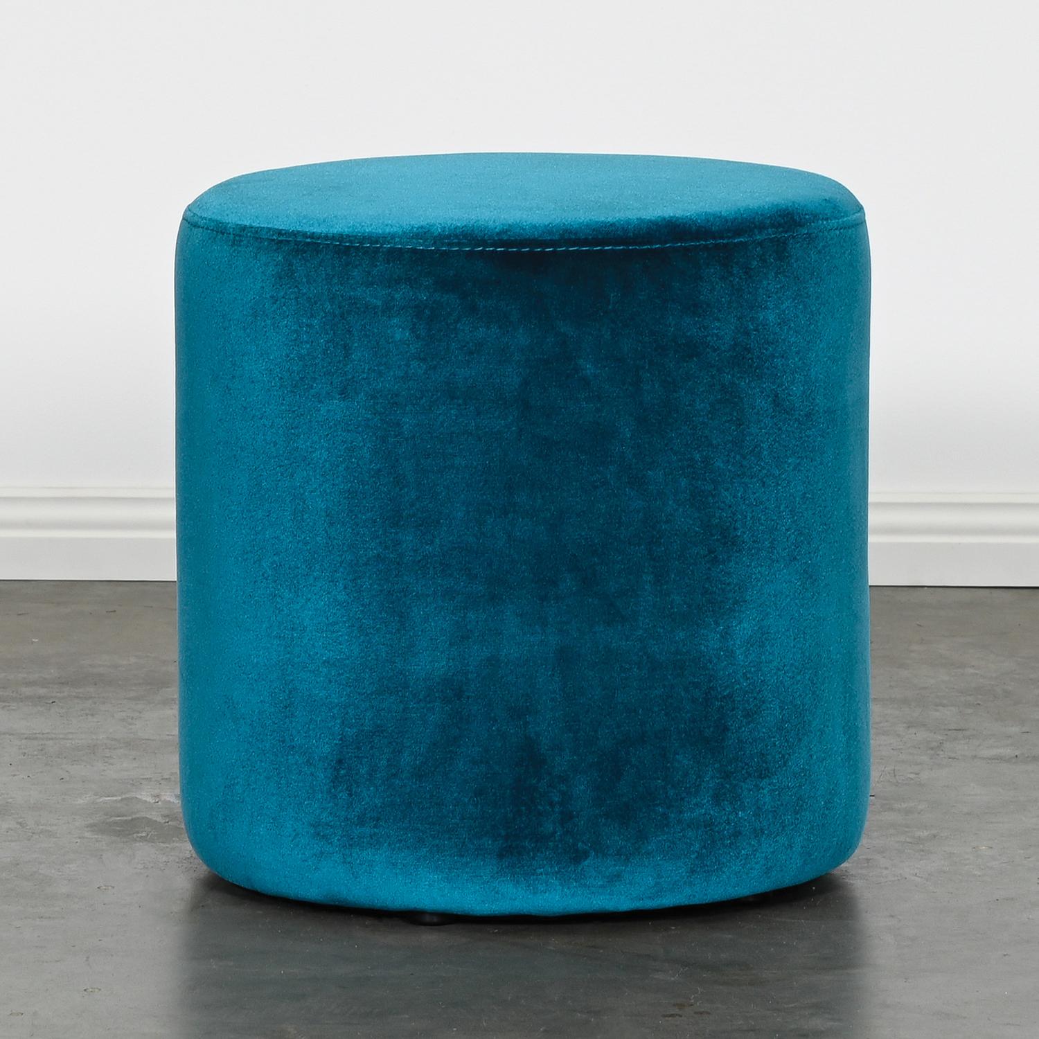 Dudley-Velvet-Ottoman