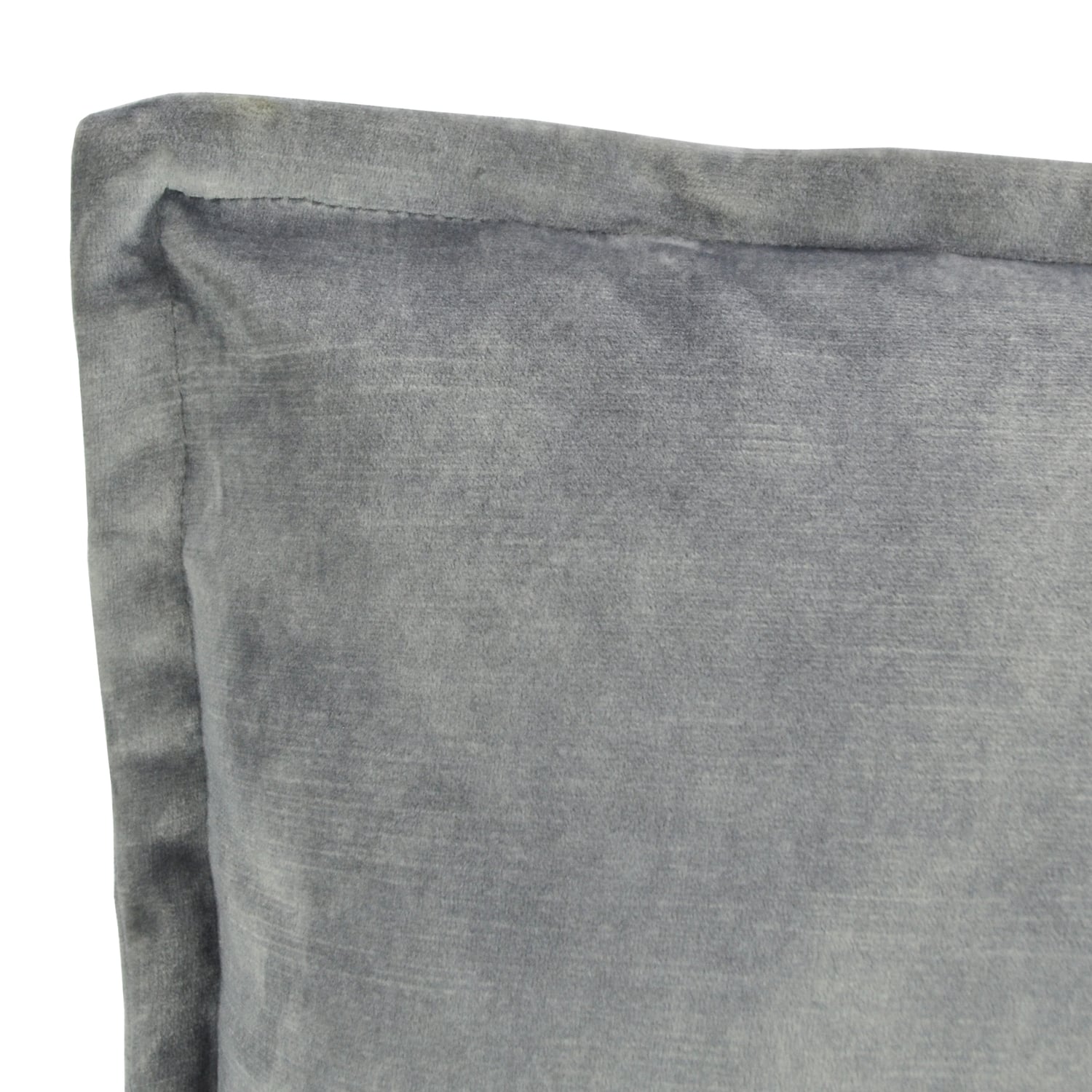 Alessa Velvet Cushion