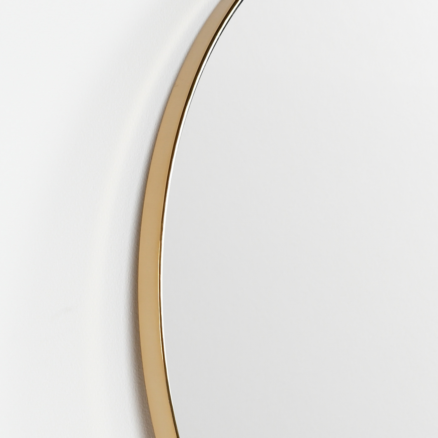 Ludlow-Round-Steel-Wall-Mirror