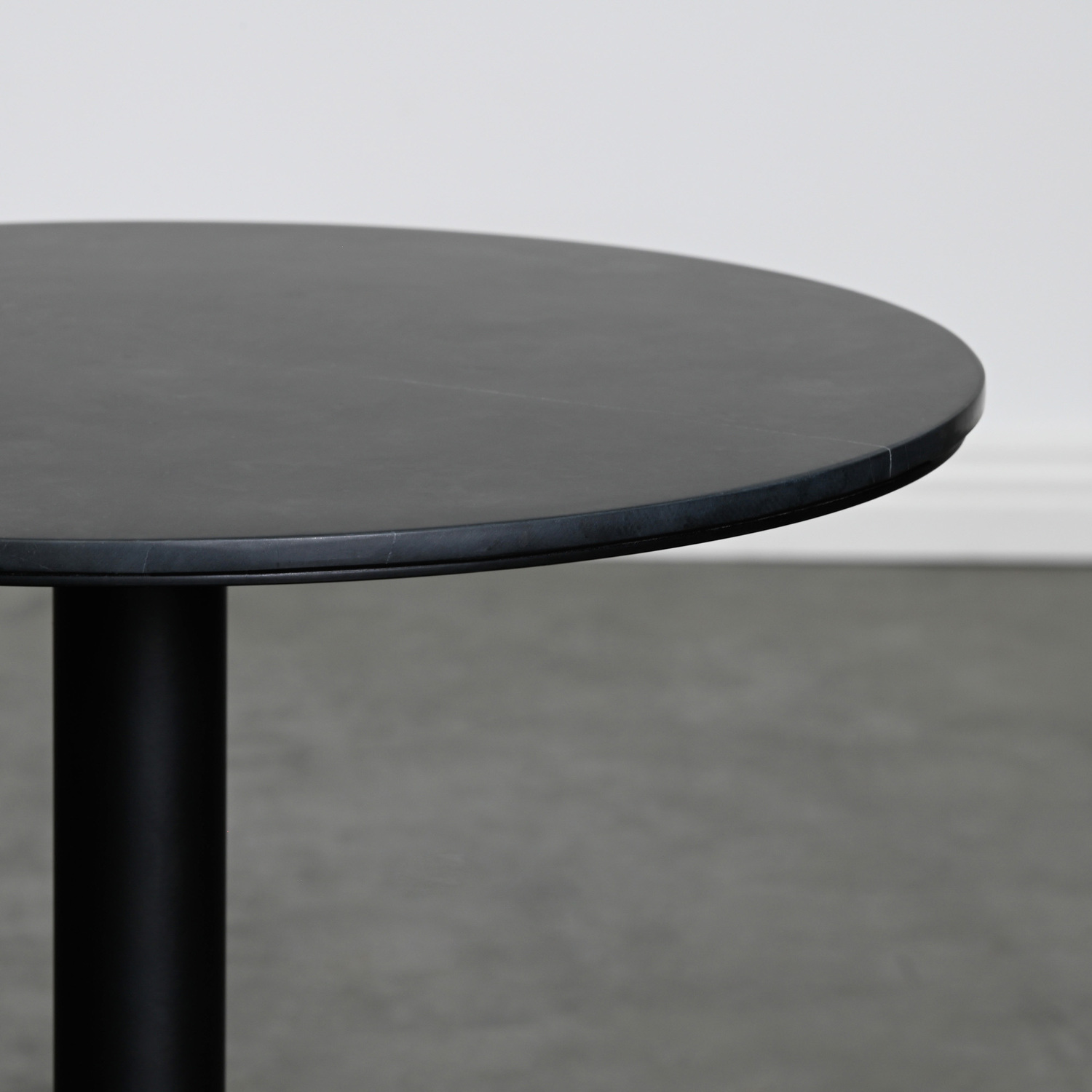 Xayah Marble Side Table