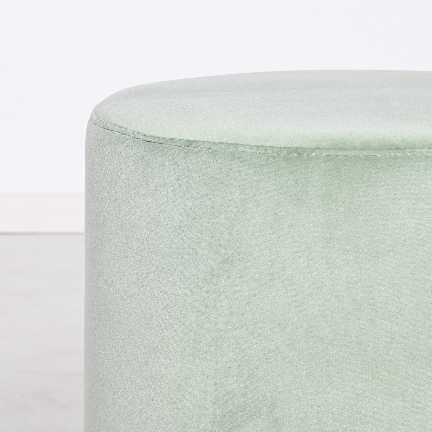 Milan-Small-Velvet-Ottoman-DDOM