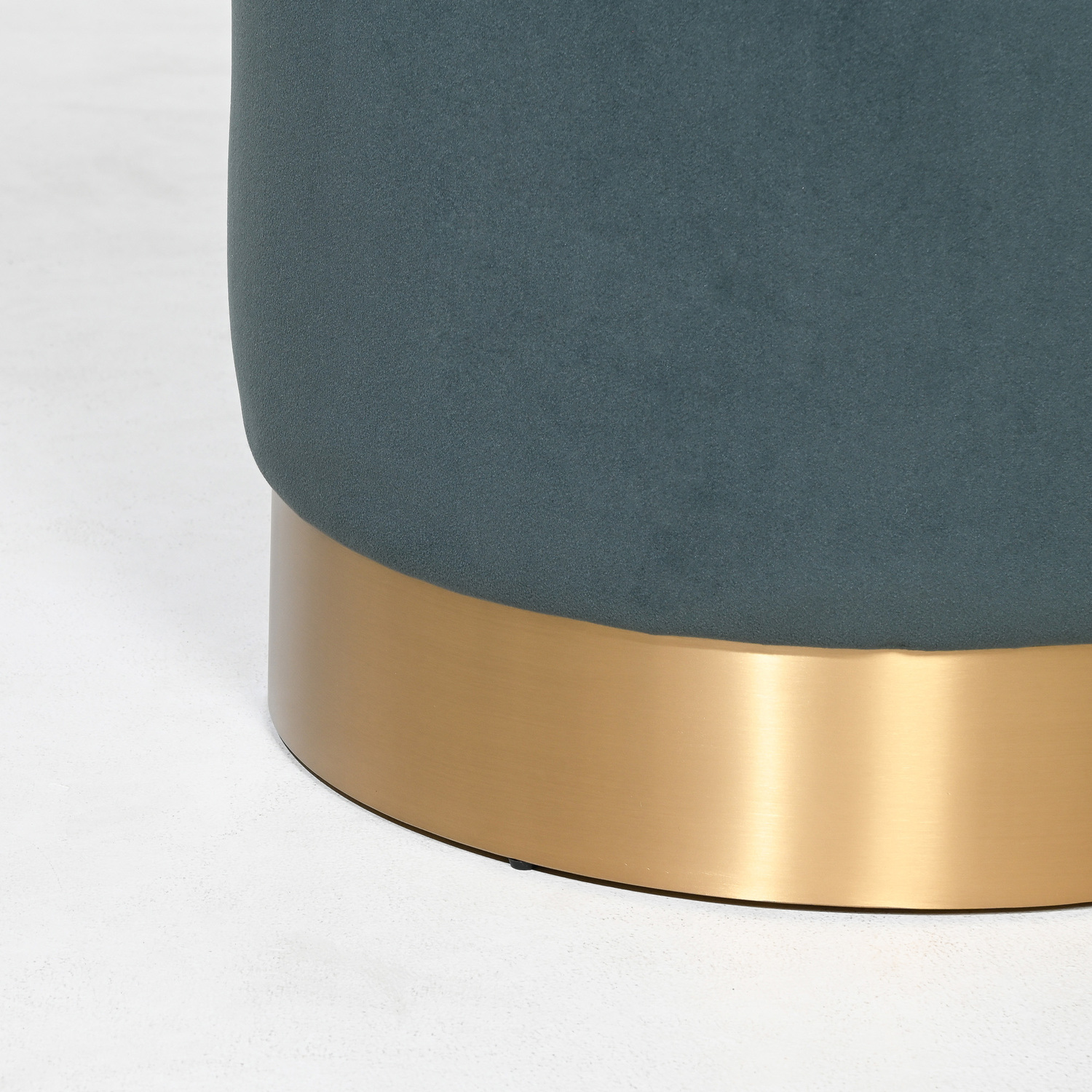 Milan-Small-Velvet-Ottoman-DDOM