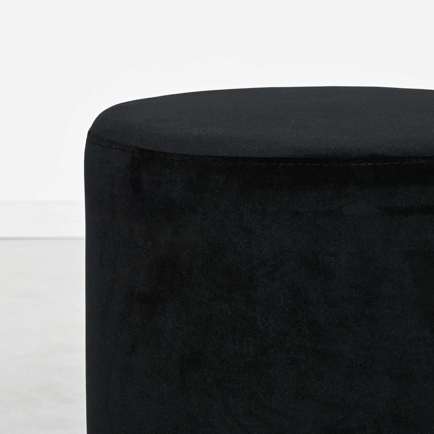 60cm-Visser-Velvet-Ottoman-DDOM