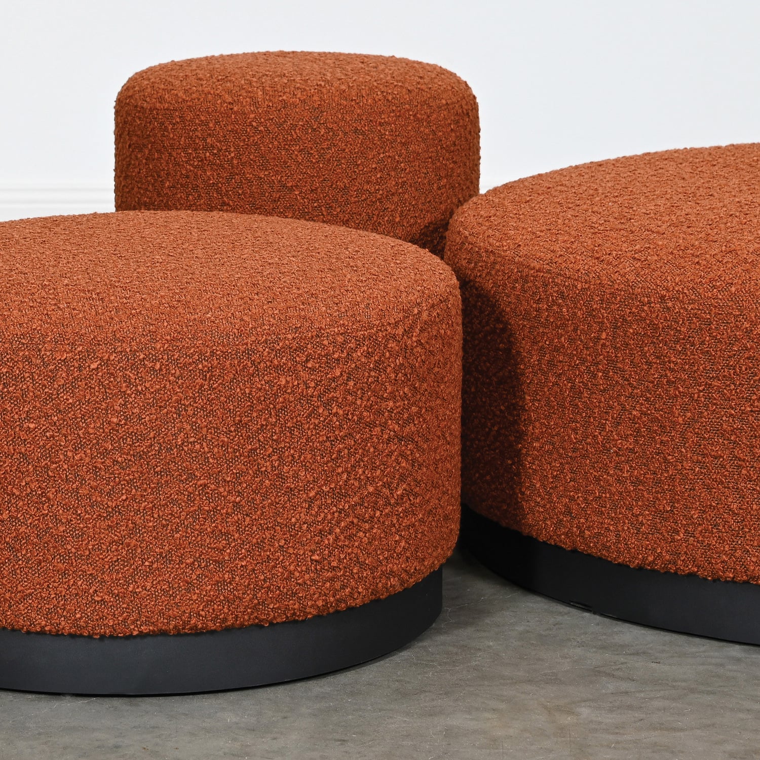 Simone-Boucle-Ottoman