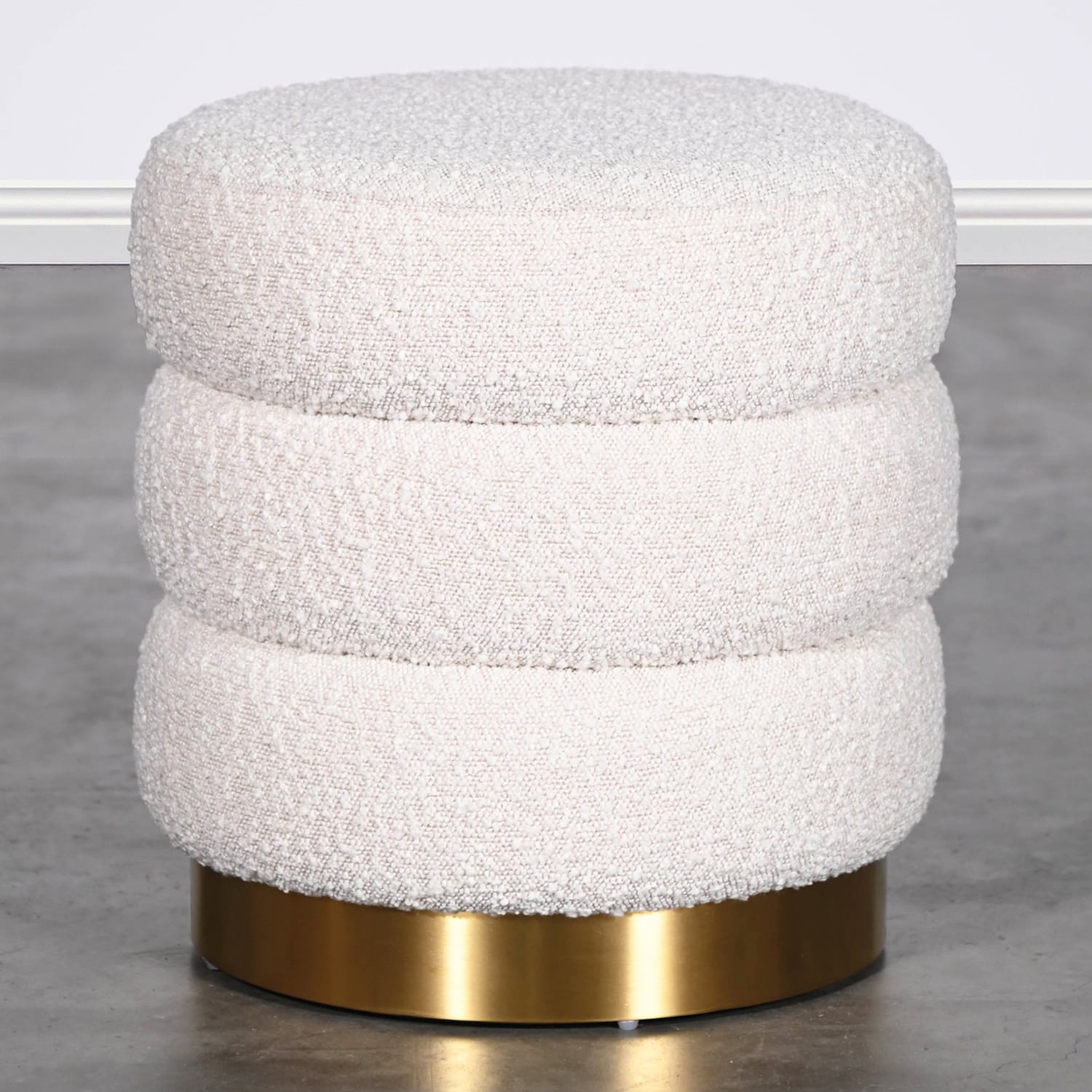 Lauder Boucl&eacute; Ottoman
