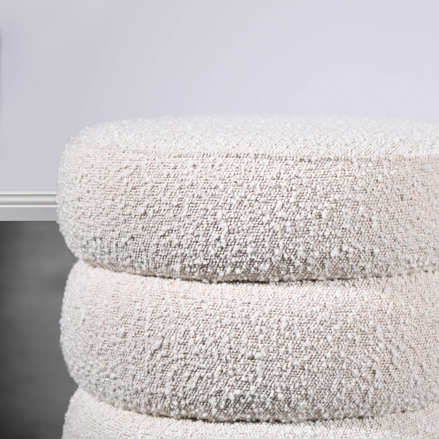 Lauder Boucl&eacute; Ottoman