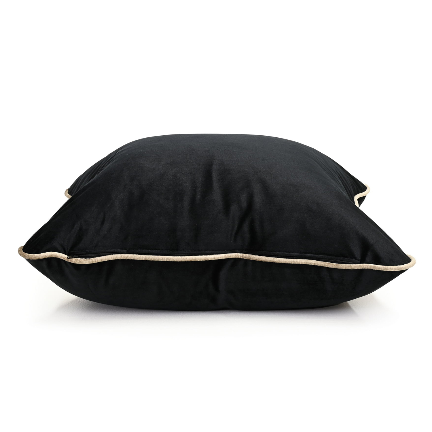 Roche-Square-Velvet-Cushion