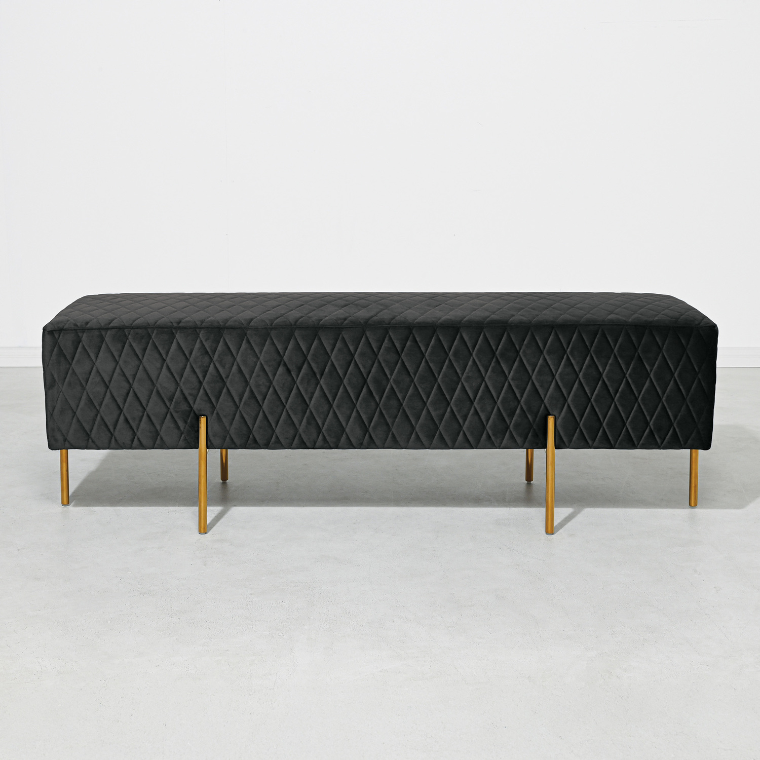 Pereira-Diamond-Quilted-Velvet-Ottoman-DDOCOCO