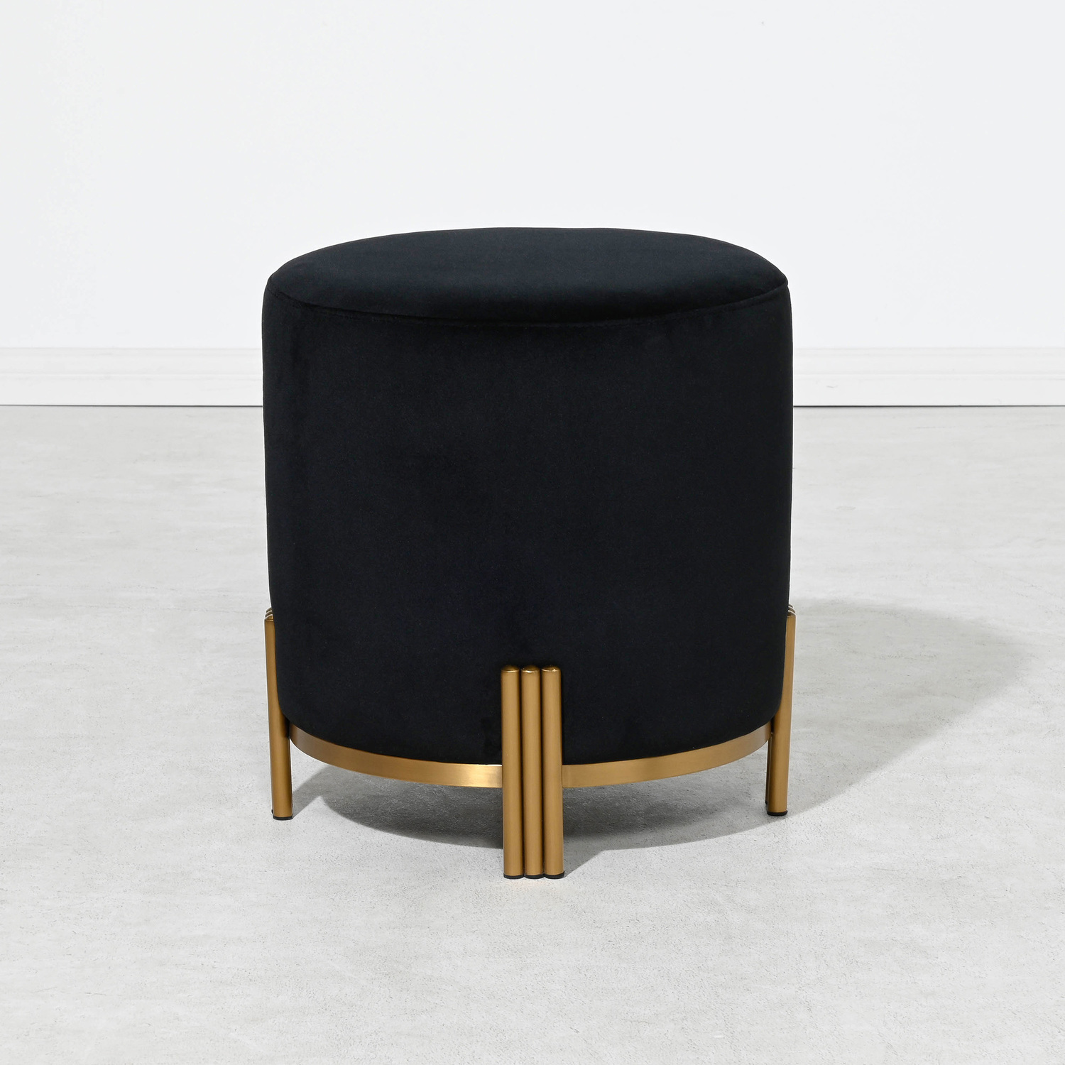 Annalise-Velvet-Upholstered-Ottoman