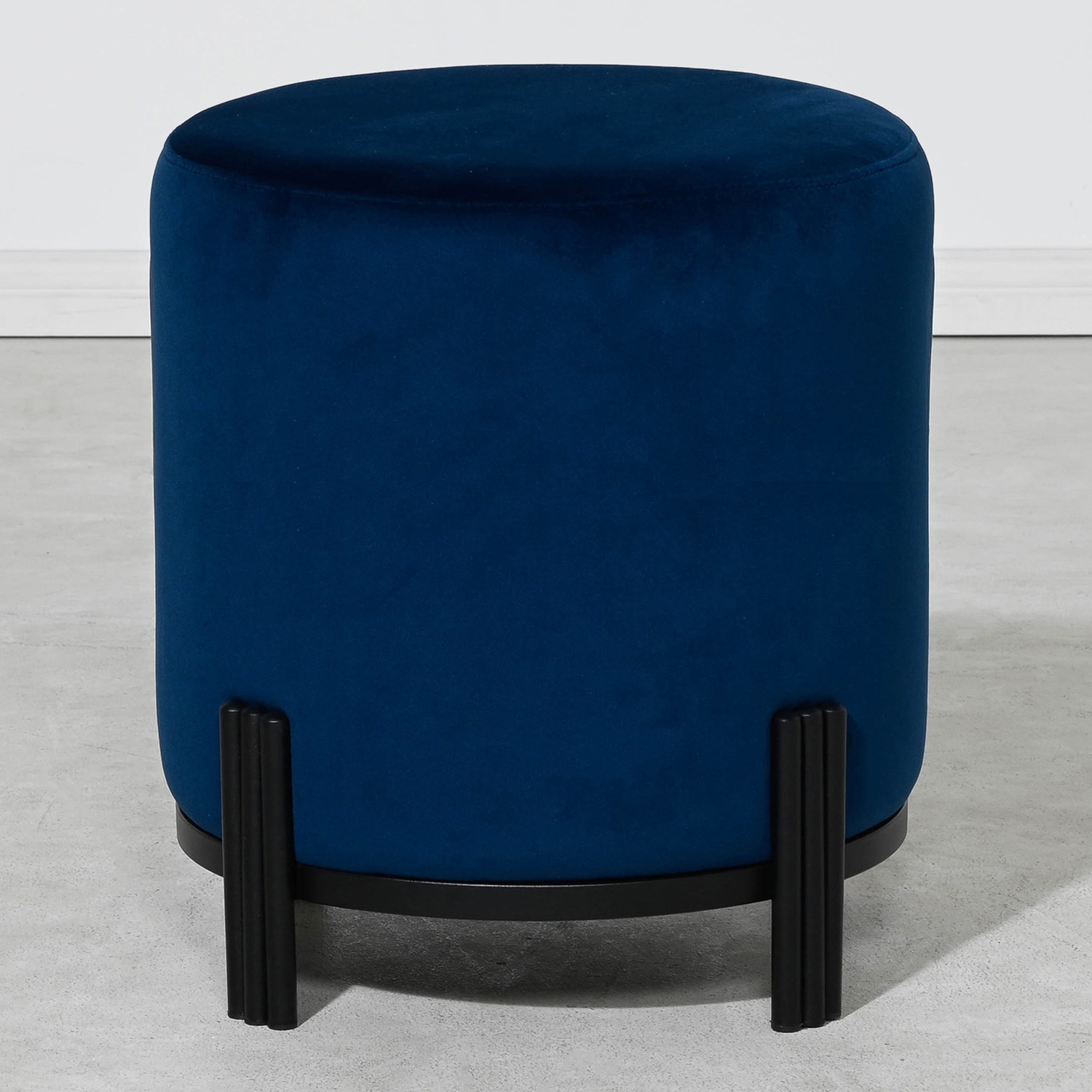 Annalise-Velvet-Upholstered-Ottoman