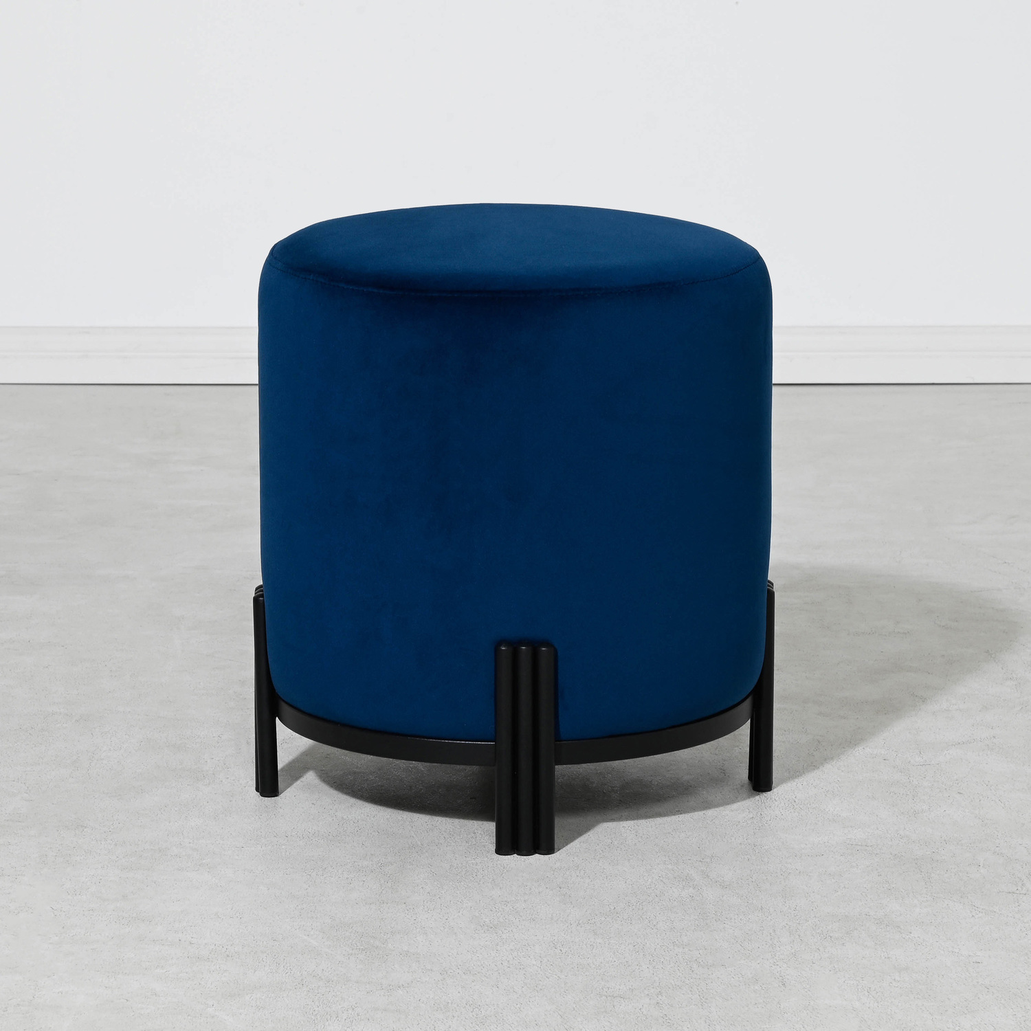 Annalise-Velvet-Upholstered-Ottoman