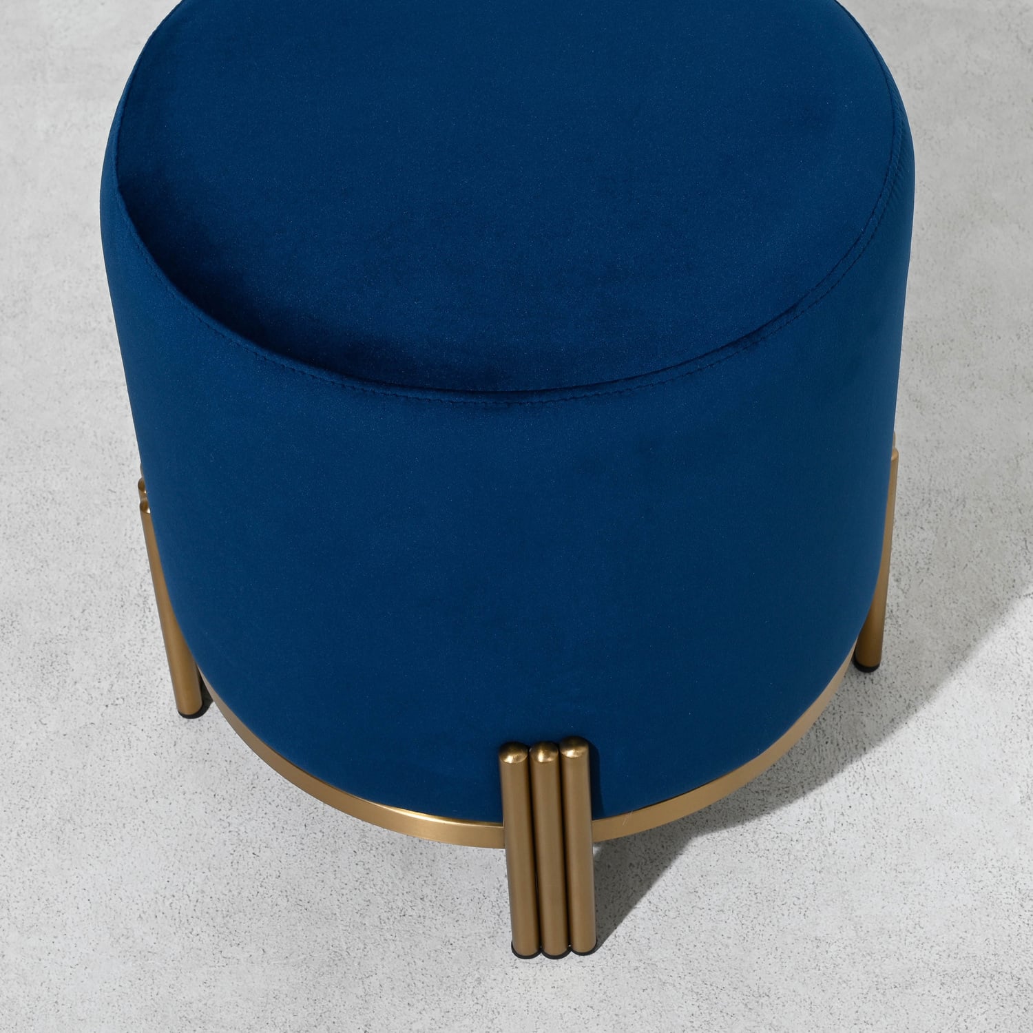 Annalise-Velvet-Upholstered-Ottoman