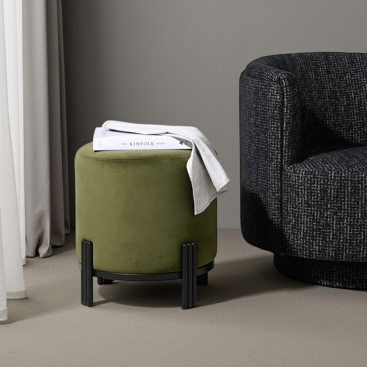 Annalise-Velvet-Upholstered-Ottoman