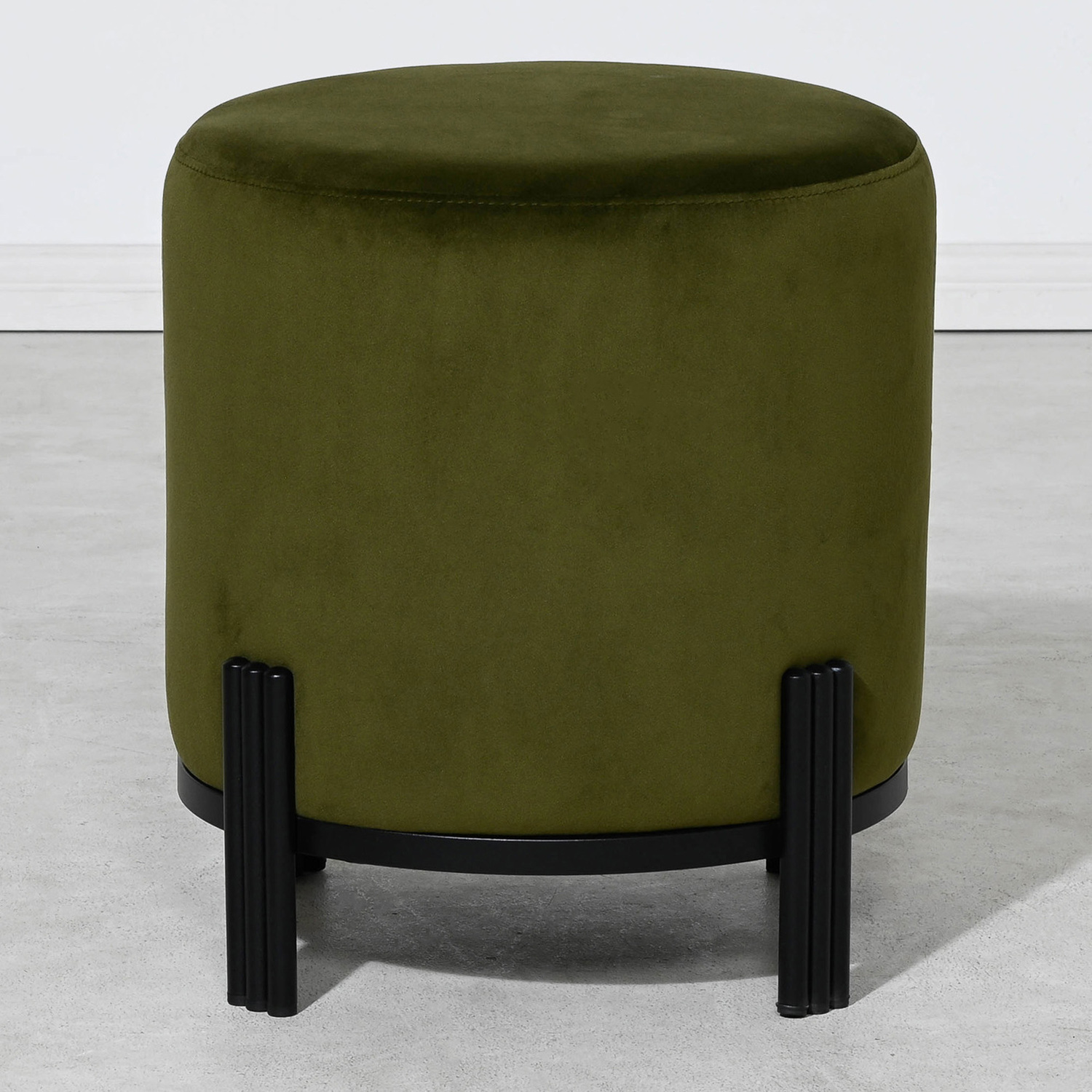 Annalise-Velvet-Upholstered-Ottoman