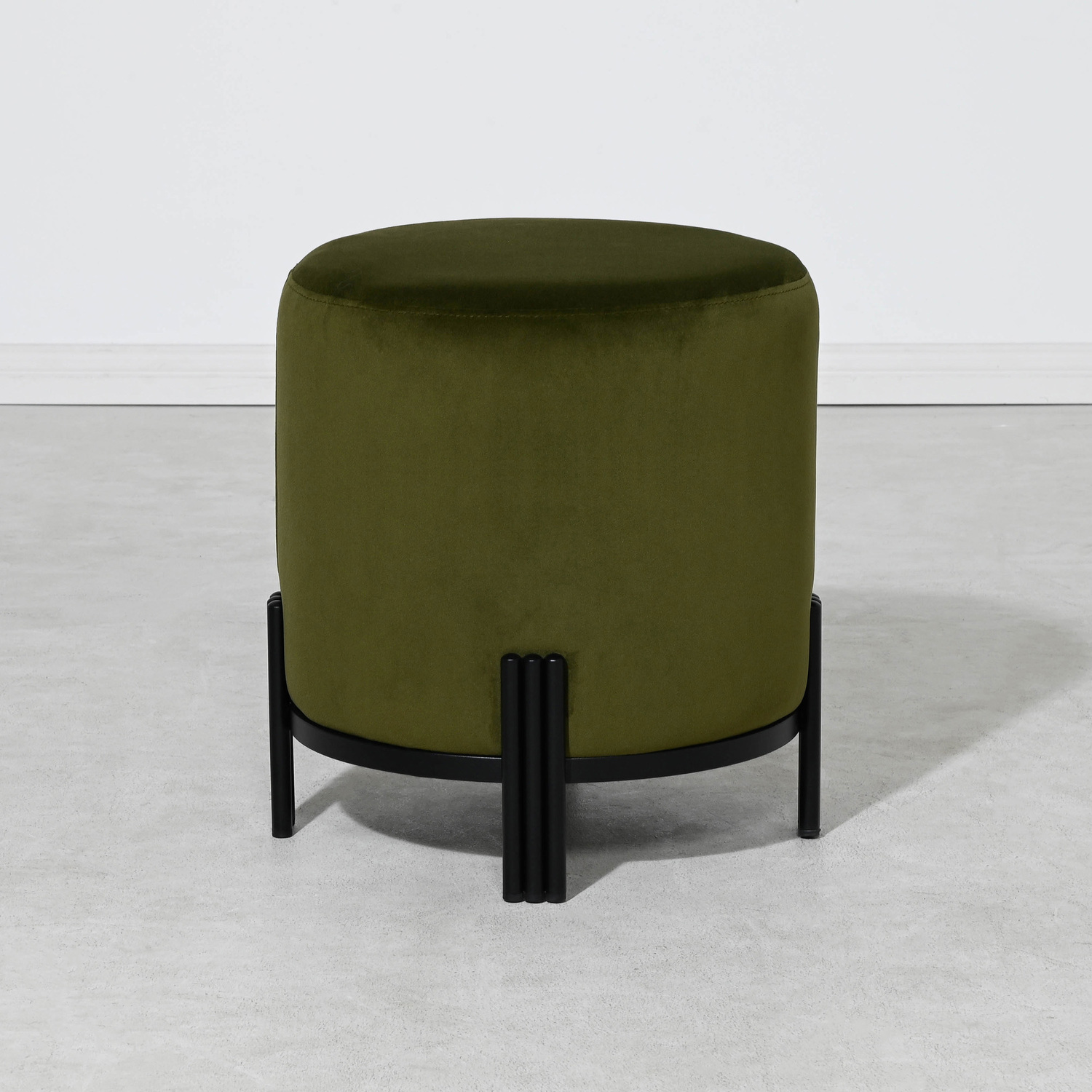 Annalise-Velvet-Upholstered-Ottoman