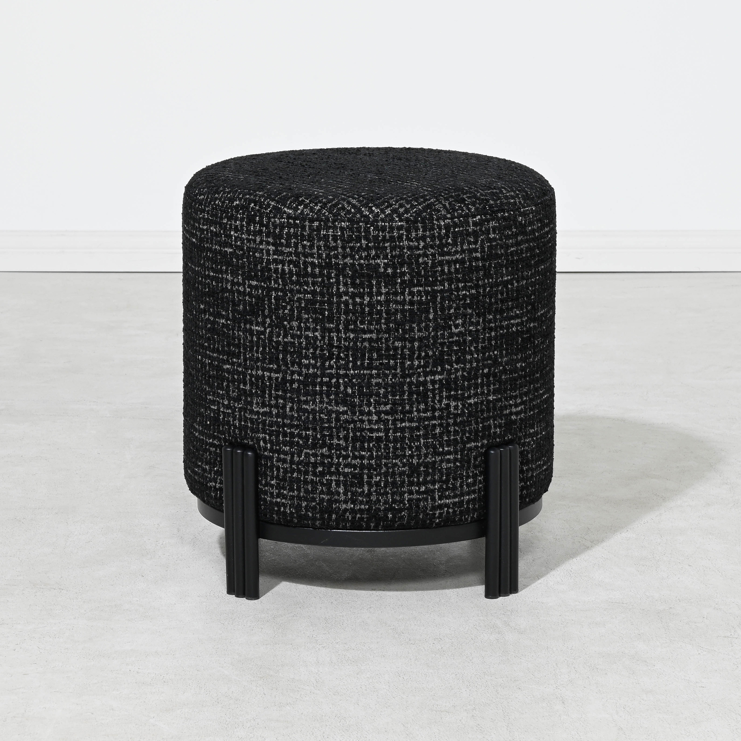 Stamford Boucle Ottoman