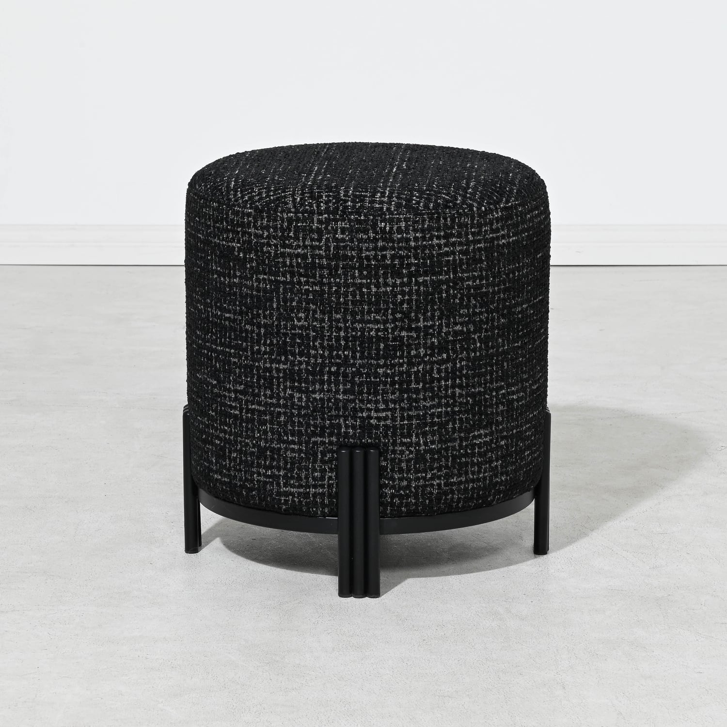 Stamford Boucle Ottoman