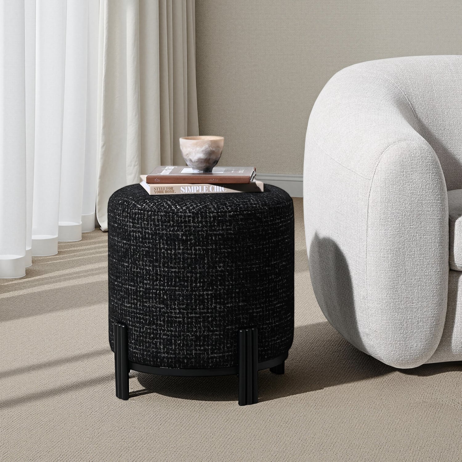 Stamford Boucle Ottoman