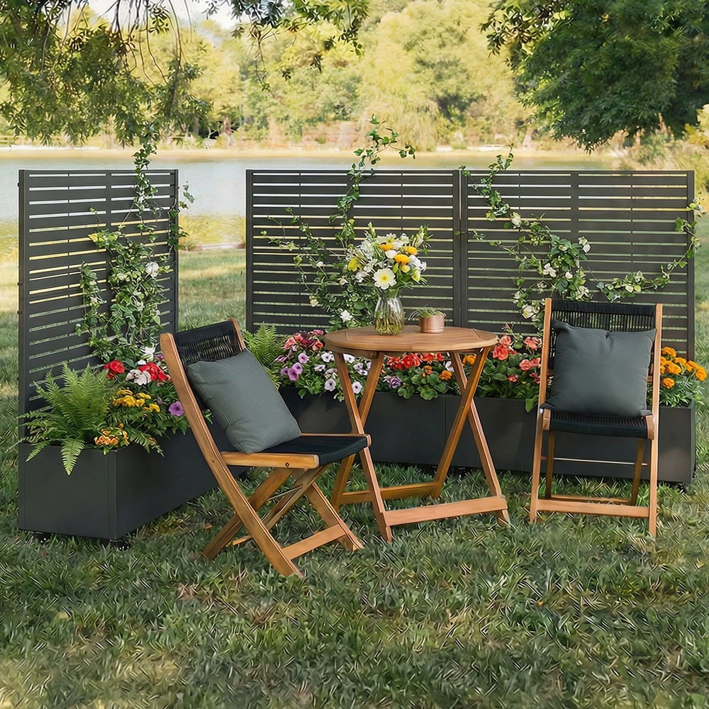 Tylan Steel Trellis Planter