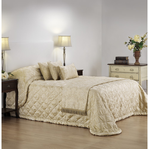 Duchess Bedspread Temple & ster