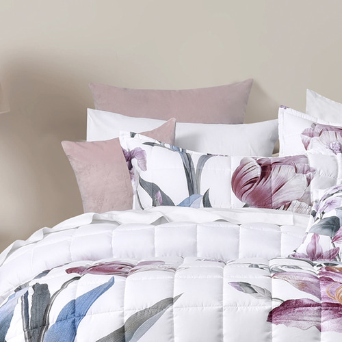 White Carmela Bedspread Set