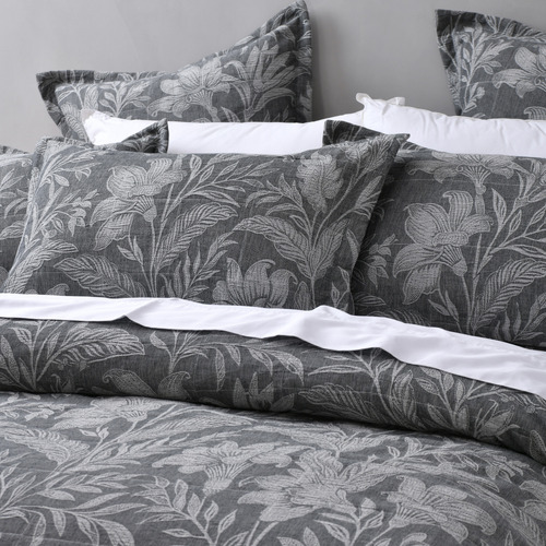 Maisha Cotton Chenille Quilt Cover Set