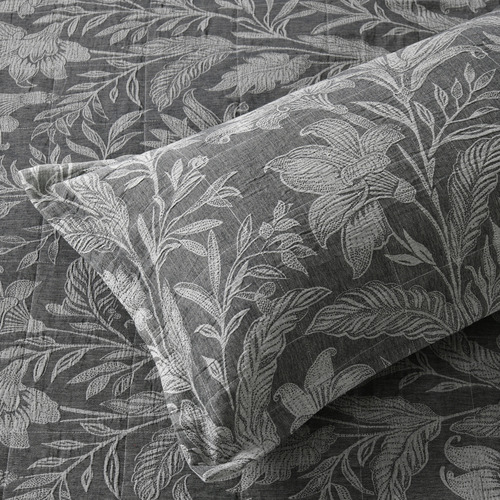 Maisha Cotton Chenille Quilt Cover Set