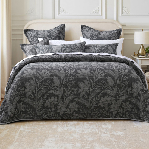 Maisha Cotton Chenille Quilt Cover Set