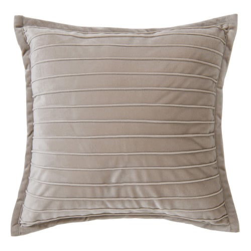 Saphira Velvet Cushion