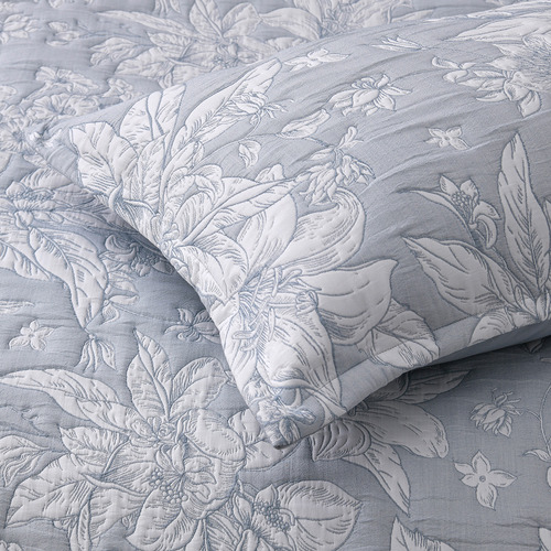 Whispering Lily Jacquard Quilt Cover Set
