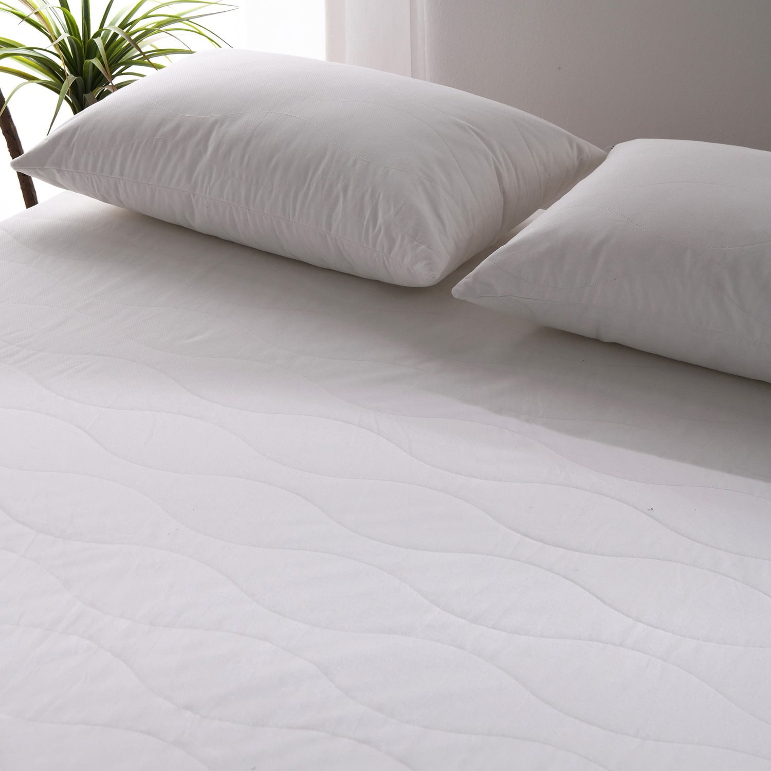 Cool Ease Cotton Percale & Bamboo Mattress Protector