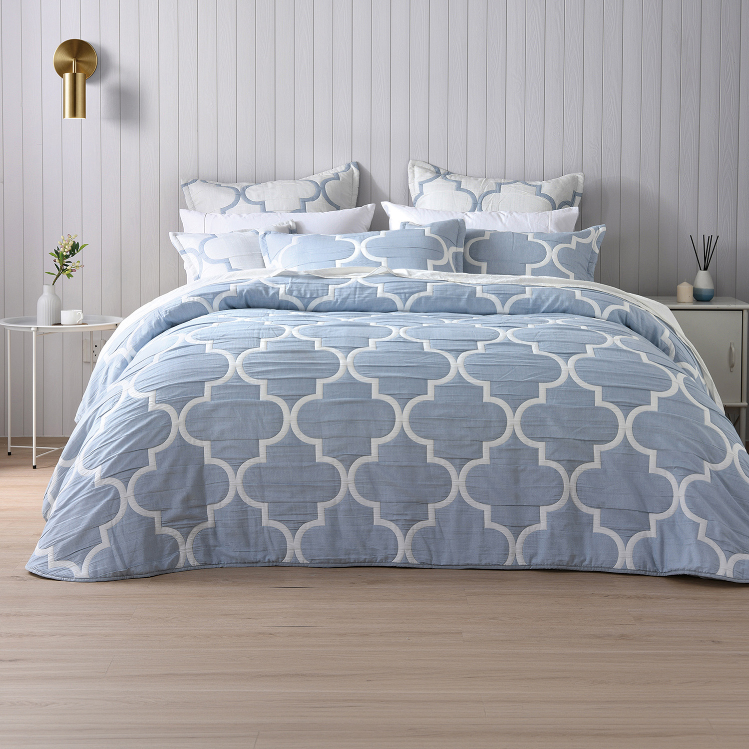 Blue Mirabelle Cotton Bedspread Set
