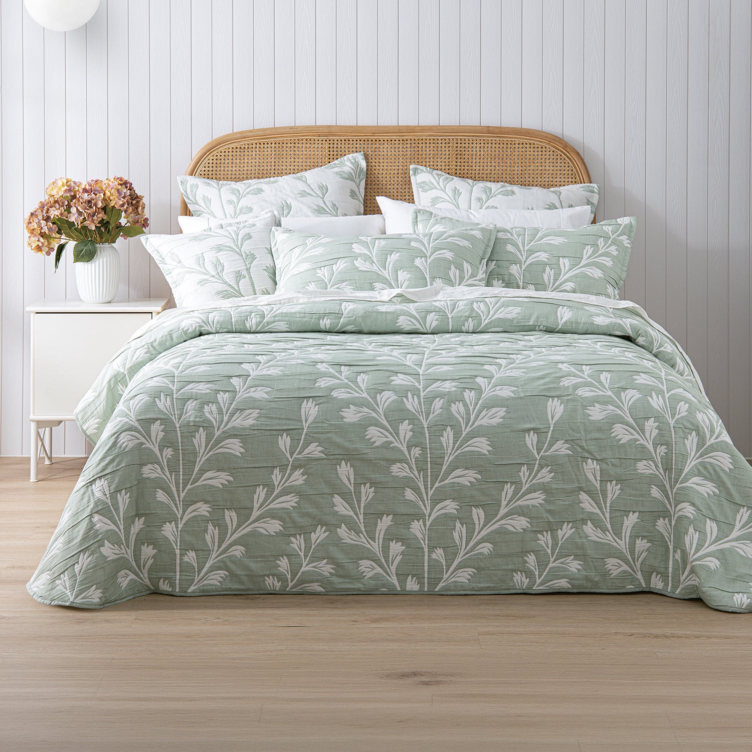 Sage Vionelle Cotton Bedspread Set